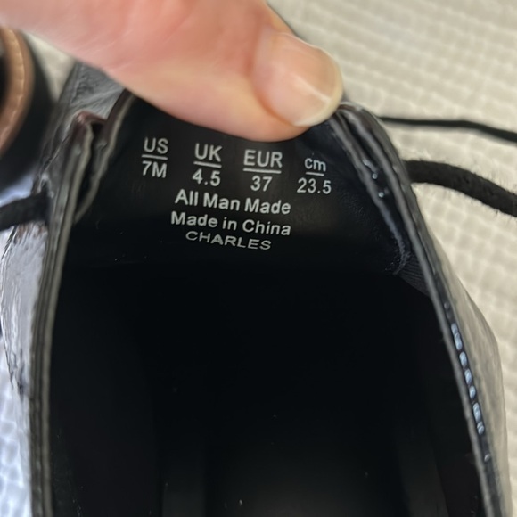 NEW Franco Sarto black Patent Vegan Leather Lace Up Loafers size 7 - Picture 10 of 10